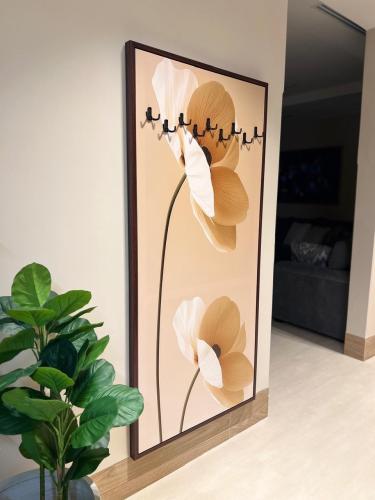 معلاق عبايات (الصورة يختارها العميل بعد اتمام الطل...