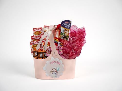 سلة عيدية الأطفال الوردية