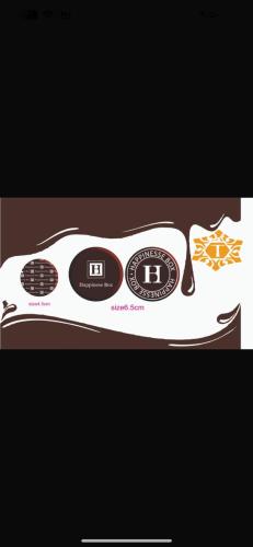 ٣ أنواع من اللوقو مقاس 6.5 سم و4.5سم كل نوع بكتين