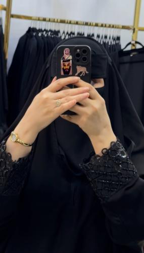 عباة< بلاك بيري ربع كم اكمام كلفه شك