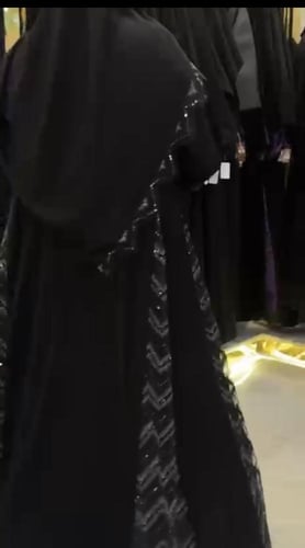 عباة ( سارة) ملكي بقماش السهرات