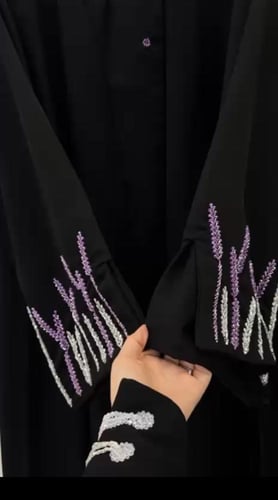 عباة ( منئ) نص كلوش سراميك اكمام شك ثقيل