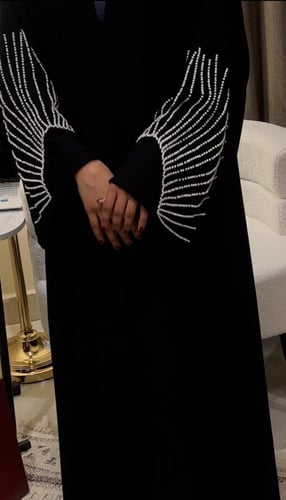 عباة الملكي نص كلوش لؤلؤ