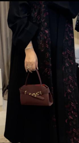 عباة غزل كلوش