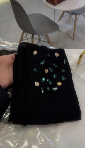 عباه شروق احجار الكرستال فصوص