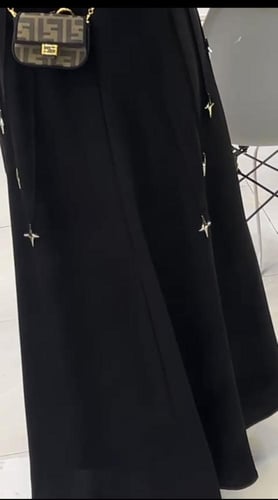 عباة ( النجمه الذهبيه كريب صيفي نص كلوش