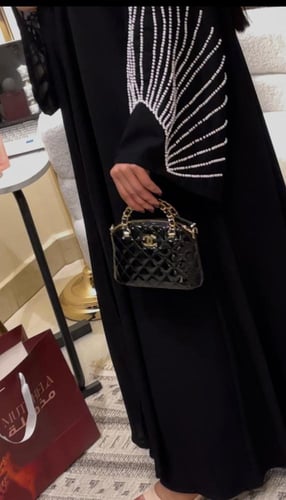 عباة الملكي نص كلوش لؤلؤ