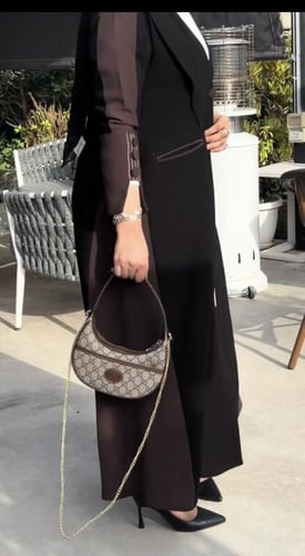 عباة الملكي مكس الالوان ( بدون جيوب)