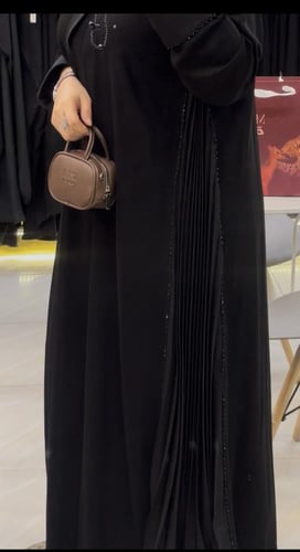 عباة الملكي ( ملكة)