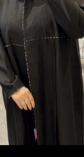 عباة ( اصايل ) كتان نص كلوش كسرات خلف وامام