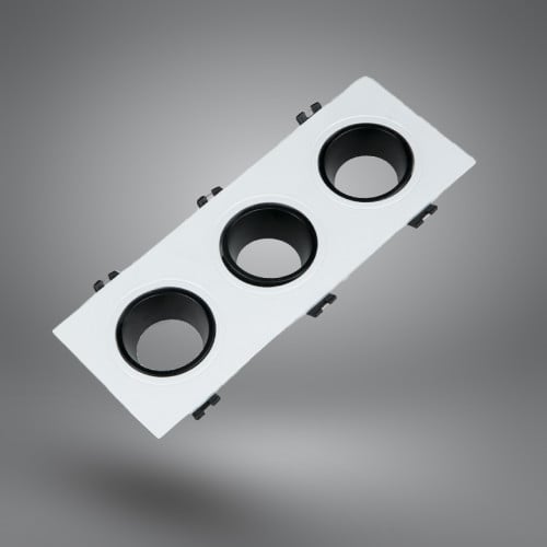 فريم ثلاثي اطار ابيض