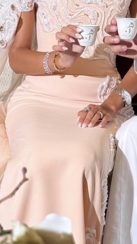 فستان تفصيل