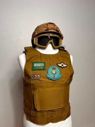 درع بتصميم القوات الجوية - بني