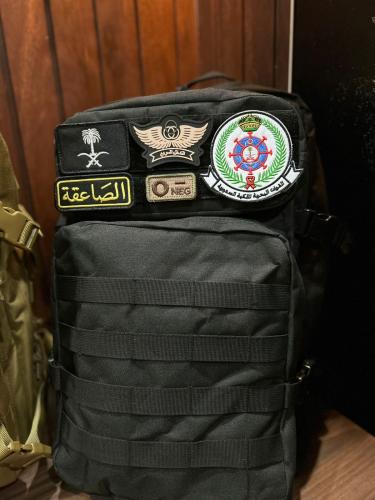 شنطه بتصميم القوات البحرية - اسود