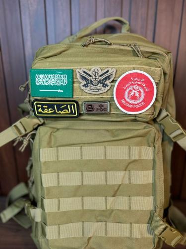 شنطه بتصميم الشرطة العسكرية (للقوات البرية) - بني