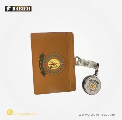 حامل بطاقة عمل الامن الخاصة