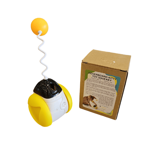 لعبة العجلة مع الكاتنب للقطط مع اصدار اصوات عند مل...