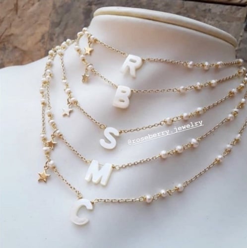 سلسله لولو مع حرف صدف