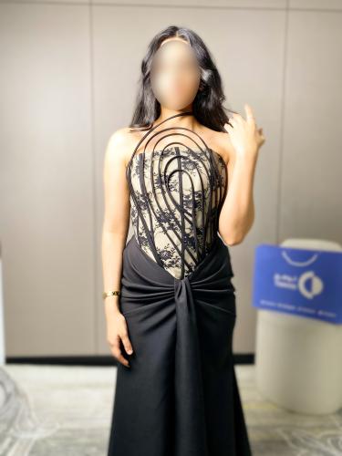 Soft dress with embroidery