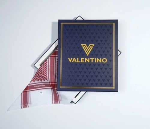 شماغ فالنتينو احمر 2024 Valentino