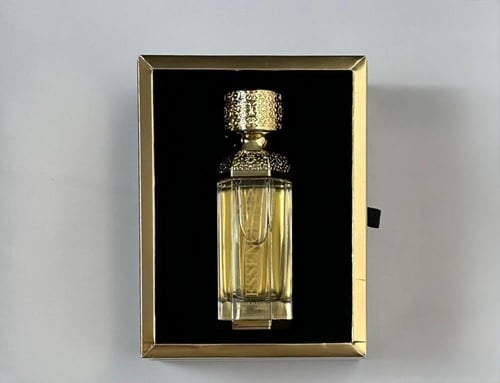 عطر ESSENCE جوهرة القرشي