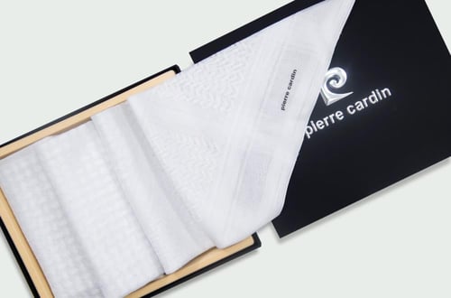 شماغ بيير كاردان - أبيض