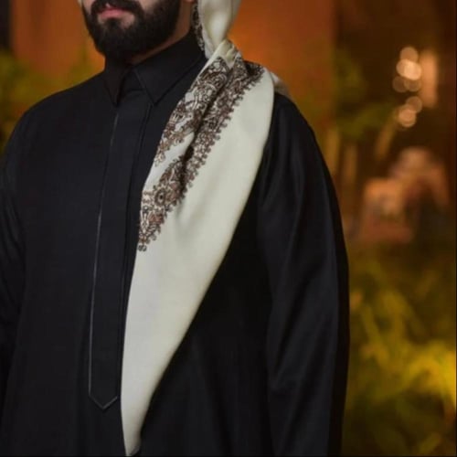 شال شتوي ايمانويل انقارو E1