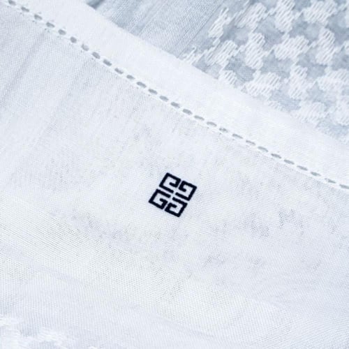 شماغ جيفنشي أبيض الأصلي 2024