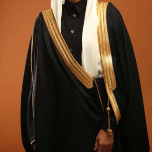 بشت ملكي ربيعي اسود