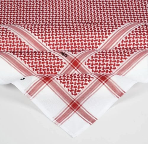 شماغين ملكي خاص احمر كلاسيك