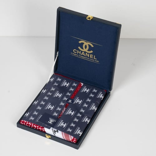 شماغ ماركة شانيل