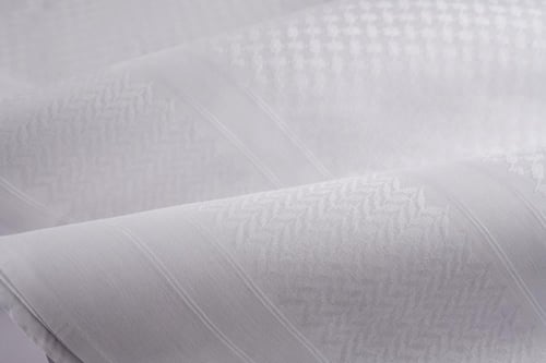 شماغ كاستل أبيض موديل 1119