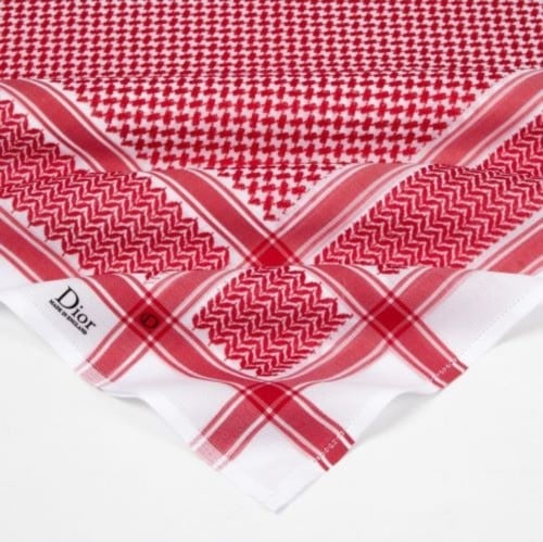 شماغ ديور 2025