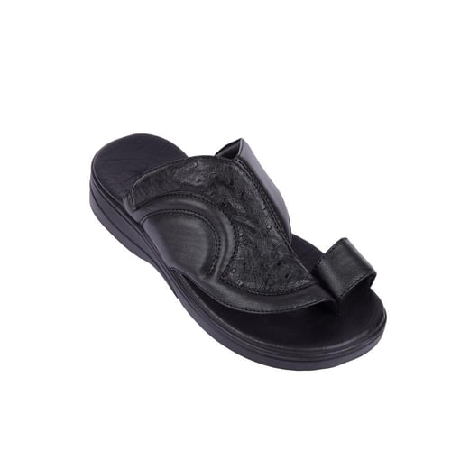 حذاء كعب عالي لون أسود