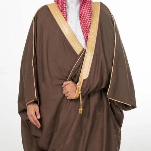 بشت ربيعي اللون عودي