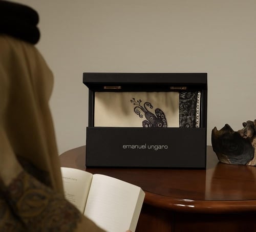 شال شتوي ايمانويل انقارو