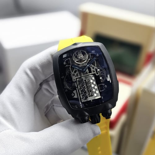 ساعة ماركة جاكوب أند كو ماستر