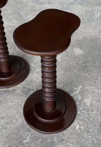 طاولة خدمة
