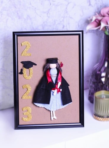 دمية طالبة التخرج Refy doll