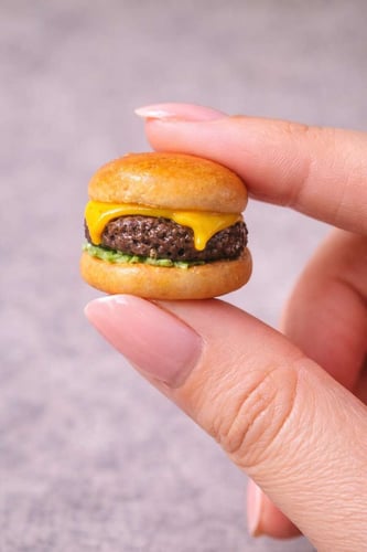 Mini burger refrigerator magnet