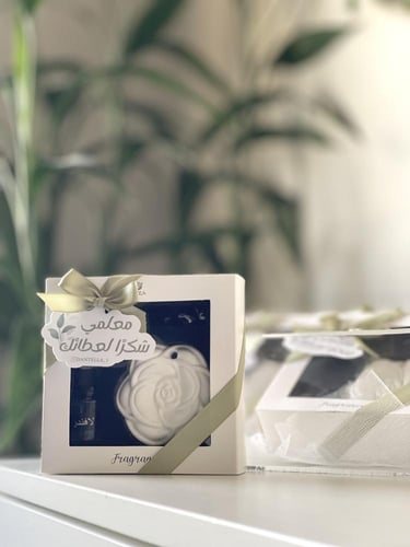 فواحة شكل وردة