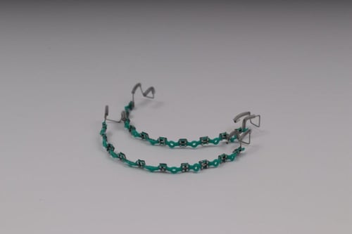 تقويم اسنان بدون غرا (فكين)