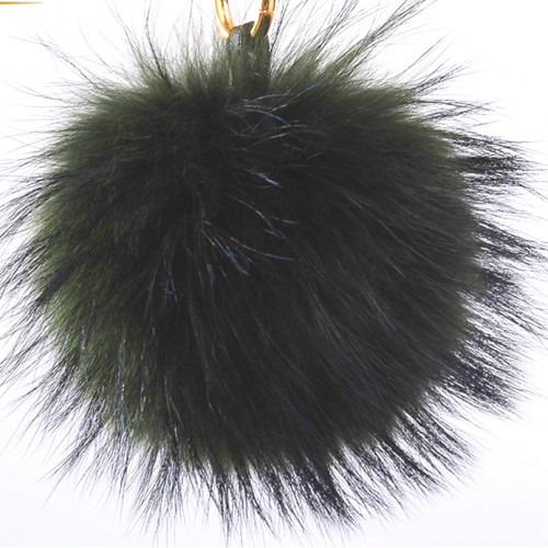 ميدالية ( تعليقة ) فرو