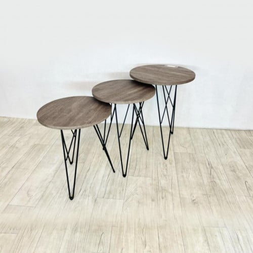 طقم طاولات خشبي مدرج