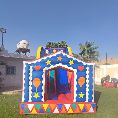 زحليقة بنطيطة للايجار 6م طول *2.90م عرض *4م ارتفاع