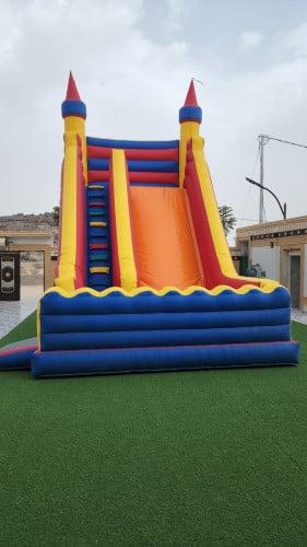 زحليقة مع نطيطة 8م طول أرضي*4.5م عرض*8م ارتفاع