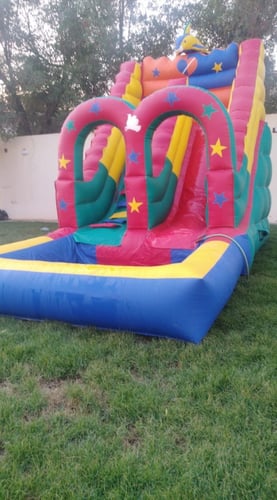 زحليقة مائية للايجار 6م طول *3م عرض *4م ارتفاع