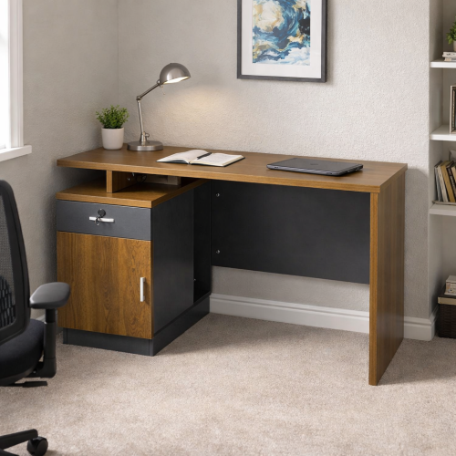 مكتب عملي بتصميم أنيق يجمع بين اللون الخشبي واللمس...