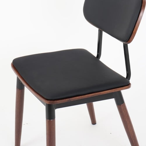 كرسي جلد أسود - قواعد معدن شكل خشبي