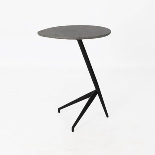 طاولة جانبية بتصميم عصري بسيط بسطح بيضاوي وقاعدة م...